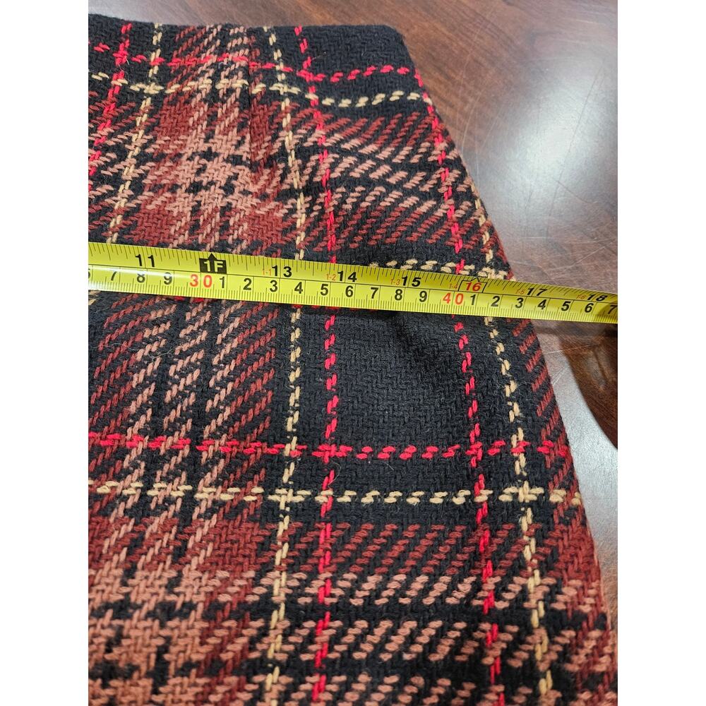 Harold’s 100% Wool Plaid A-Line Skirt Black Red Brown Lined Size 2 NWOT - Picture 7 of 8